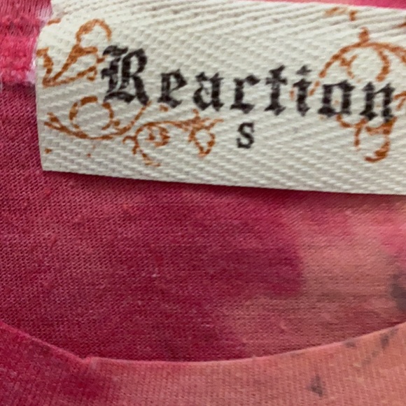 Reaction tshirt - Picture 7 of 7